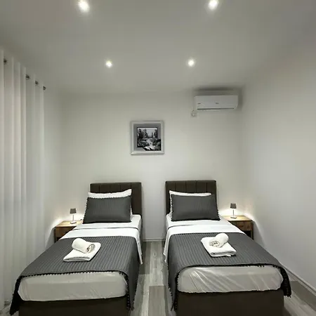 Rum i privatbostad Host Shkodër